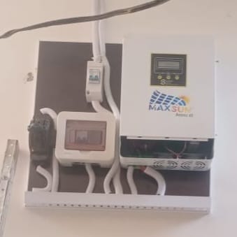 سولر انورٹر انسٹالیشن